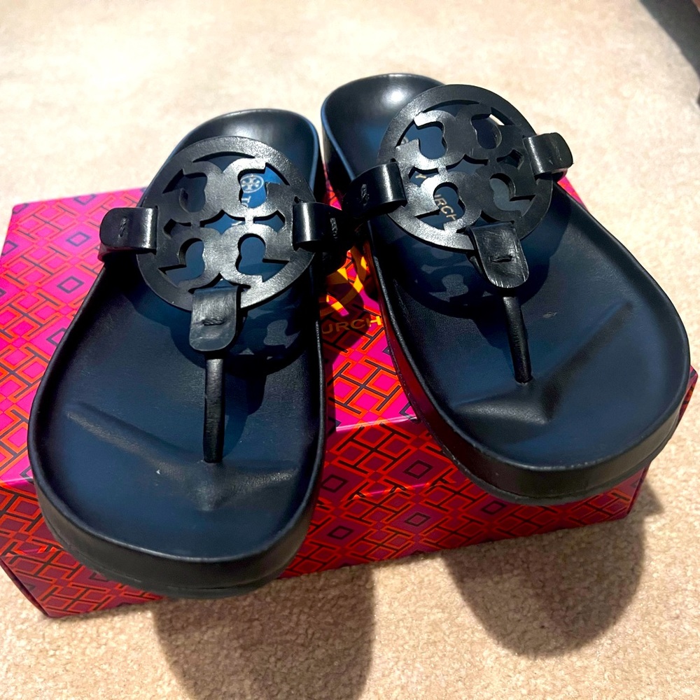 Tory Burch Cloud sandals, size 8.